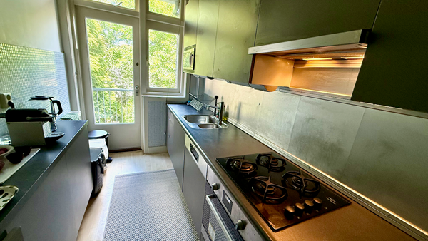 Medium property photo - Vondelstraat, 2513 EP The Hague